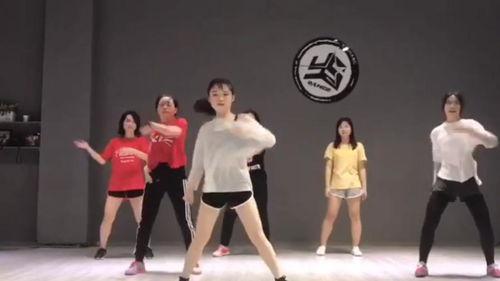 继续跳舞,继续前行——探寻舞蹈艺术的无限魅力