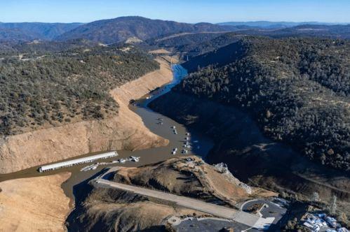 河流尽头：加州最新的水战,河流尽头背后的水资源争夺战